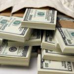 Devaluation worries return as foreign investors press pause on Nigeria