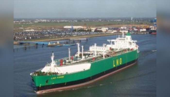 Global LNG market