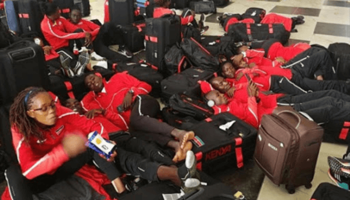 Ahletes Luggage trapped