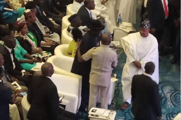 Drama as Oshiomhole attends Jonathan book launch