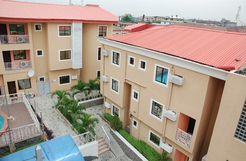 Real estate investment slows as election fears take toll