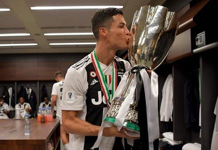 Cristiano Ronaldo seals Supercoppa Italiana for Juventus
