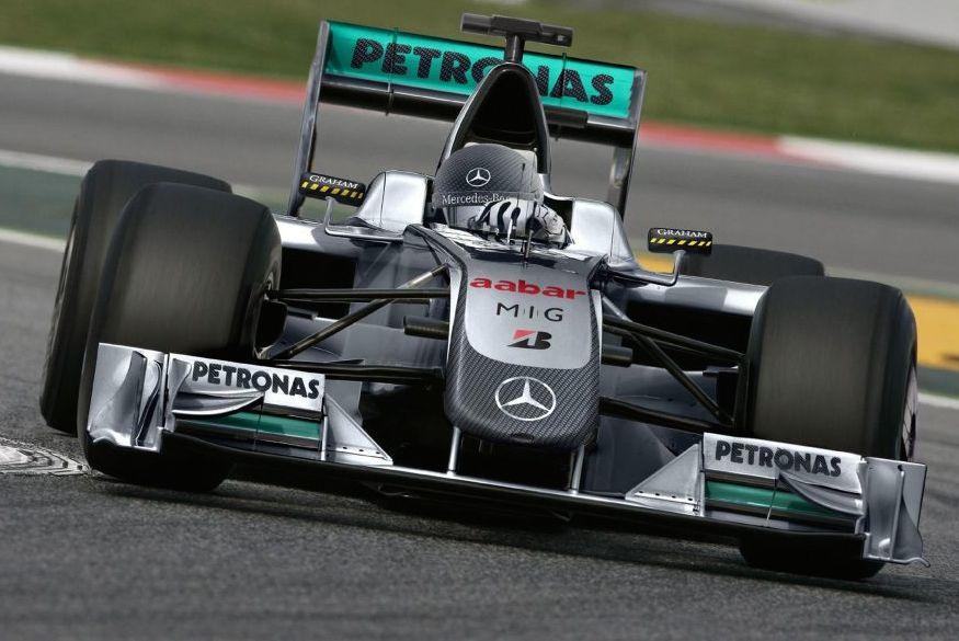 Formula 1 boss says no deal Brexit advantage to EU-based teams