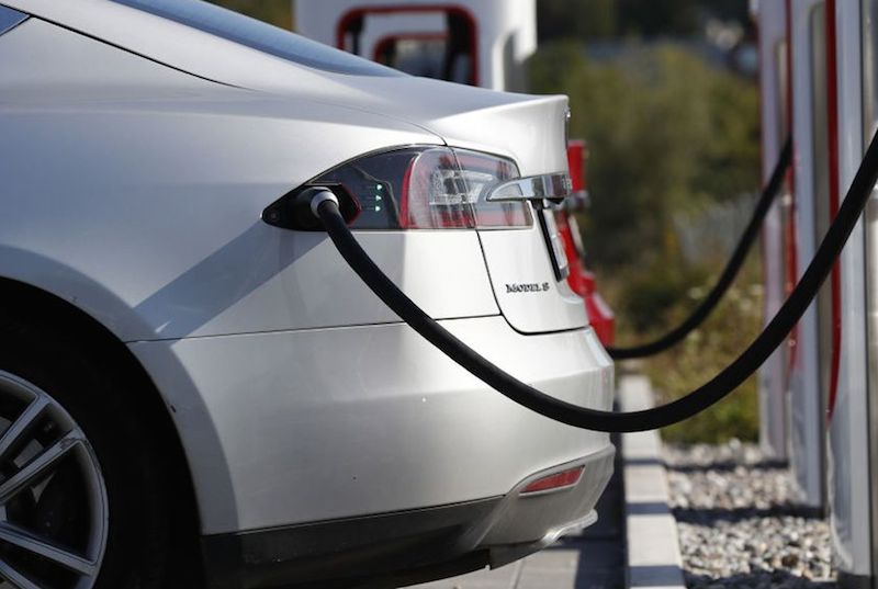 Nigeria struggles to provide reliable electricity as electric vehicles’ market expands 