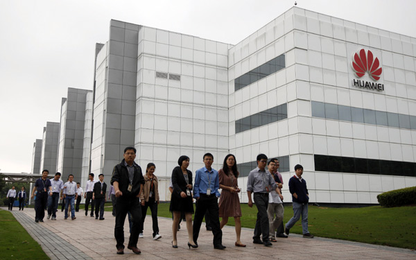 Huawei set to launch own mobile operating system amid sanctions from Google