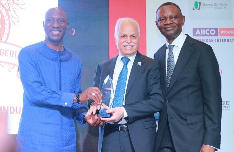 SONA Group wins big at Top 25 CEOs & Next Bulls Awards