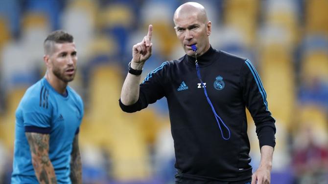 Zidane threatens to quit Real Madrid coaching job