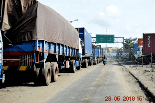 Apapa road users not swayed by temporary respite