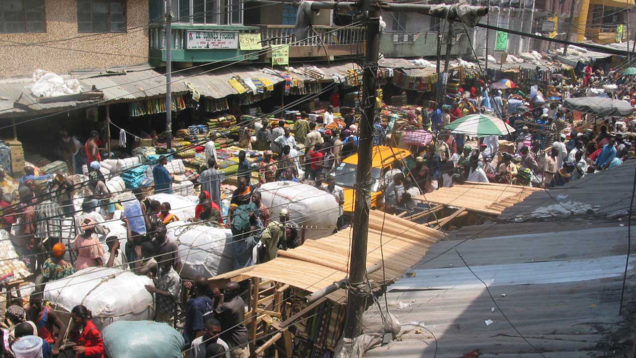 street trading in Lagos