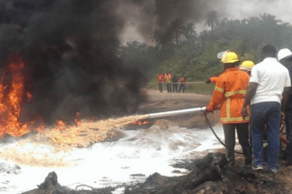Firefighters put out Ijegun pipeline fire