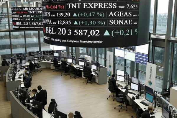 AB InBev shares hit 1yr high after strong half-year performance