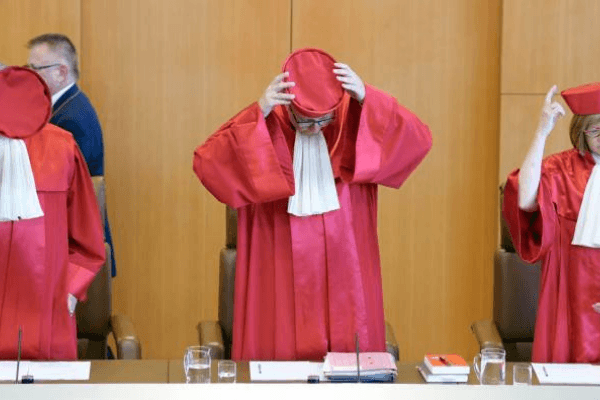 German court hears case against ECB bond-buying