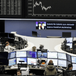 Stock drop picks up after Trump tweets add to angst