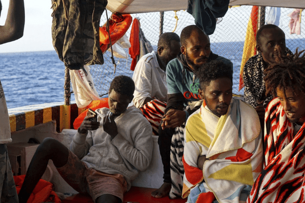 Spain offers to take refugee boat turned away by Italy