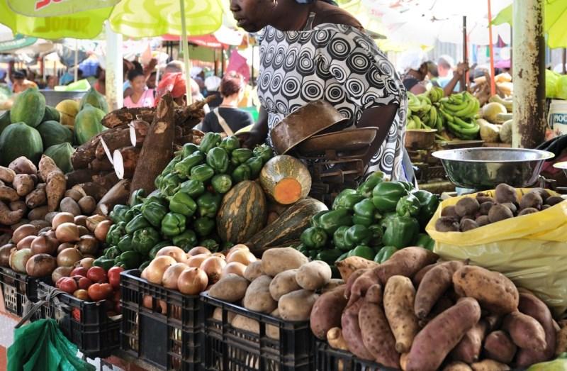 Food markets open in Lagos