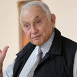 L Brands chief Wexner ‘embarrassed’ by Epstein relationship