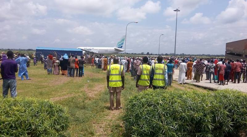 Plane carrying 600 pilgrims crashlands in Niger state