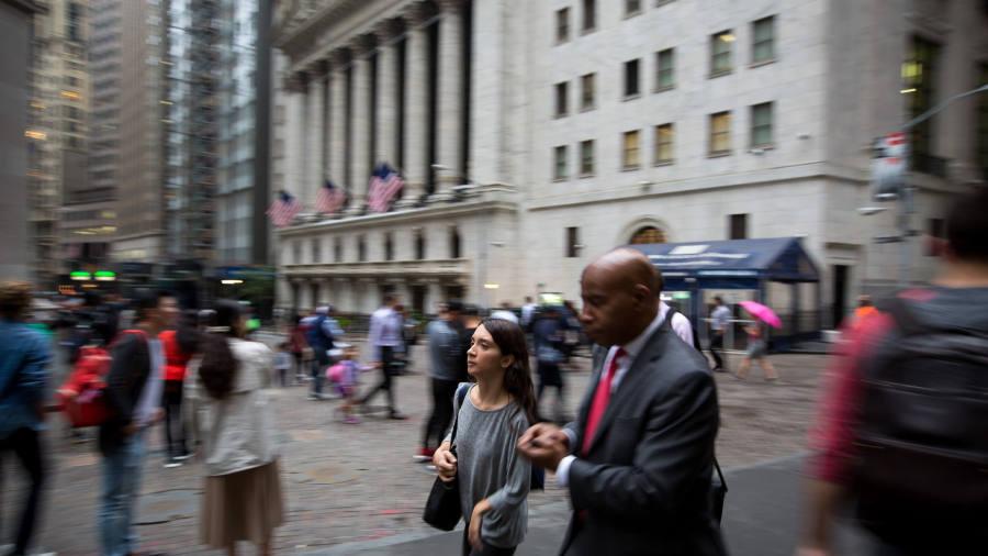 Wall Street banks look to sell more research to companies