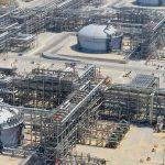 Saudi Aramco may shift IPO as risks mount on oil assets