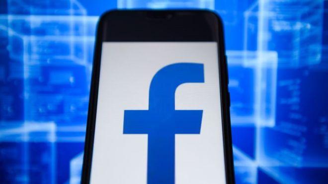Facebook offers to pay users for their voice recordings
