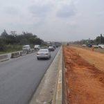 Hard times for travelers as Julius Berger diverts traffic on Lagos-Ibadan Expressway