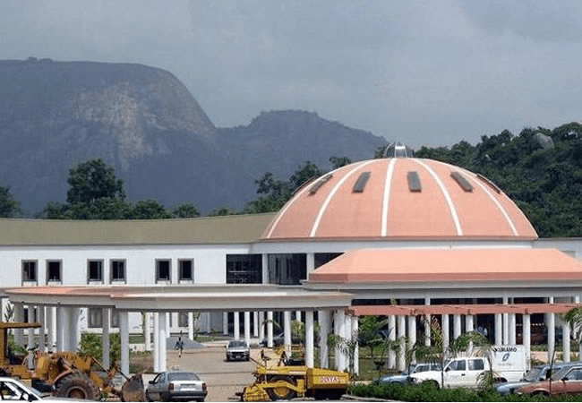 PDP blames chaos in Presidential Villa on Buhari's incompetence