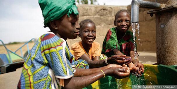 Oyo Govt commissions borehole project at Ibadan community