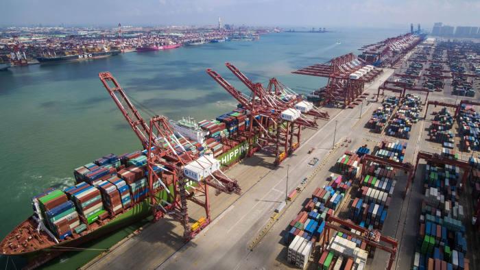 Services data fuel fears over health of global economy