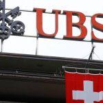 A senior economist at UBS who was suspended after he made controversial remarks relating to a bout of swine fever in China is returning to work, according