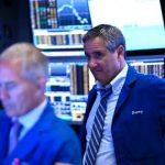 Global stocks sell off as economic fears mount