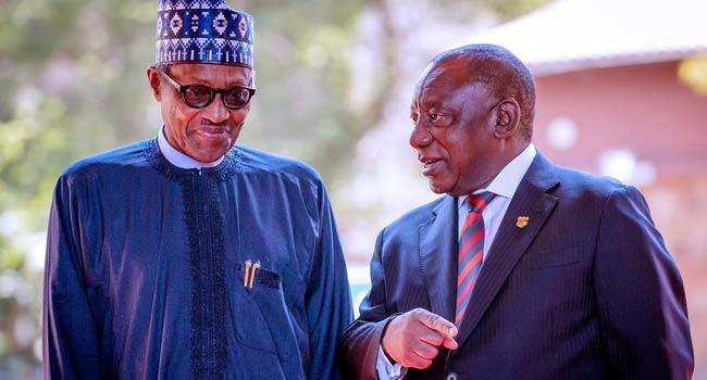 Buhari urges Nigerians in south Africa not abandon Nigeria