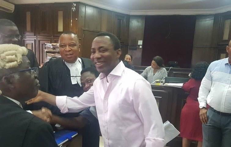 #RevolutionNow: Court fixes Dec. 5 for commencement of Sowore, Bakare’s trial