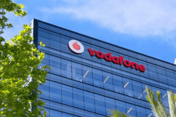 Vodafone strikes deal with BT to expand broadband coverage