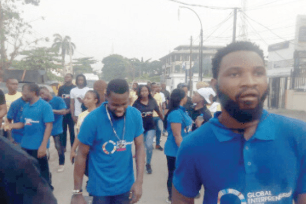 GEW Walk kicks off
