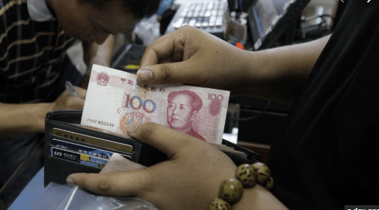 China boosts lending to small businesses despite risk