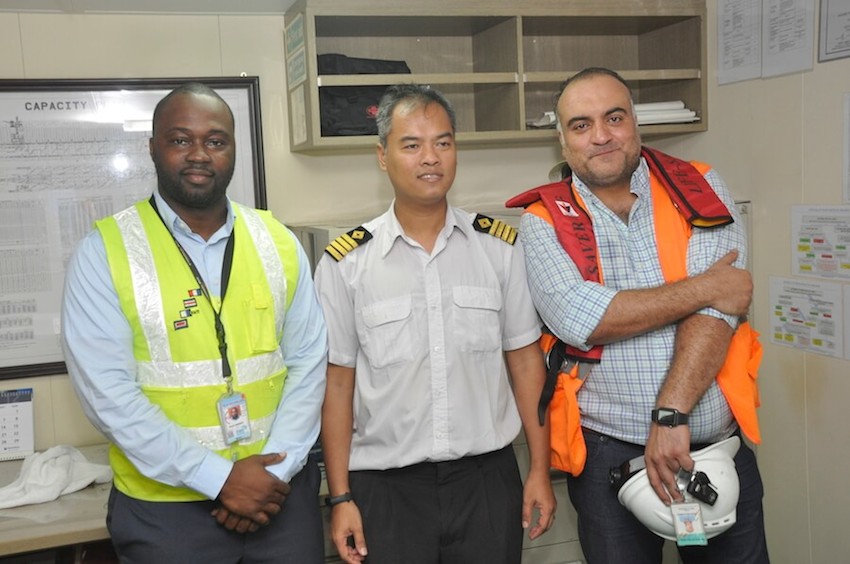 Again, WACT successfully handles another gearless containership