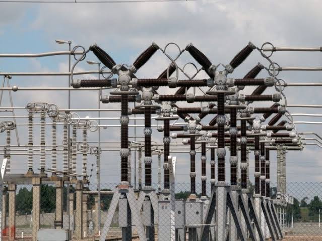 Nigerian national grid collapses, triggering nationwide blackout