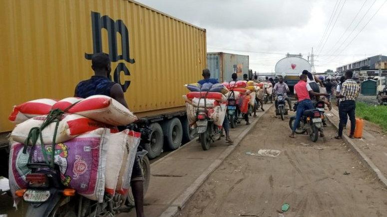 Border closure boom turns to bust as manufacturers, farmers feel the pinch