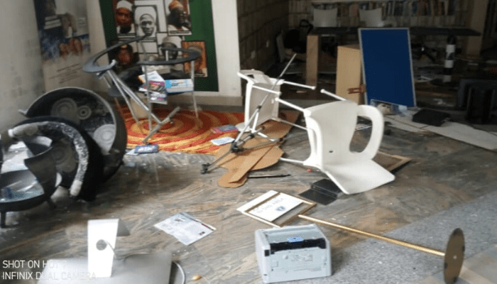 APC protesters destroy Diri's house in Yenagoa