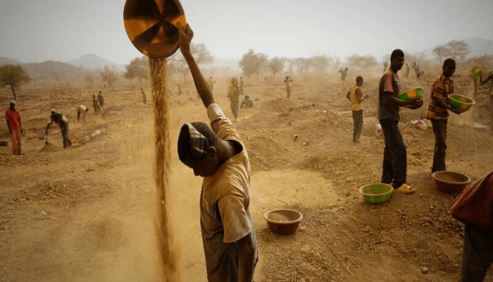 FG partners World Bank to formalise activities of artisanal miners, create wealth