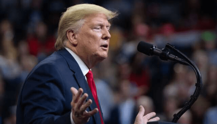 US Jobless claims hit 3.2m first time since 1982