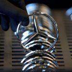 Daimler suffers worst results in decade as profits dive