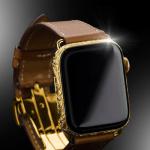 Apple watch outsells traditional timepiece as young consumers go “techy”
