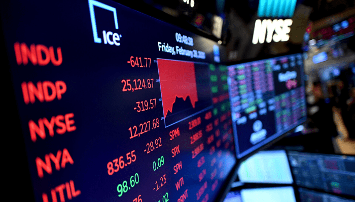 This blue chip stock fell to a 4yr low and dragged the stock market down