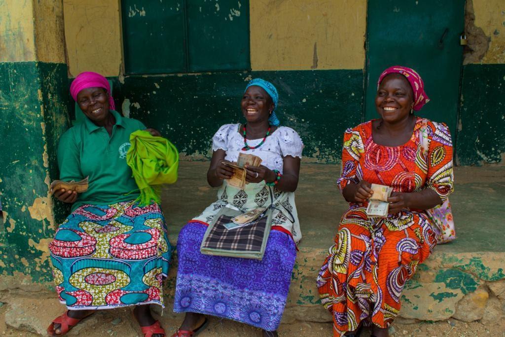 Cash palliative to vulnerable Nigerians shows hurdles facing epayment