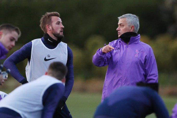 Mourinho says desperate for Premier League return 