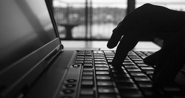 Re-imagining the Online Business as Additional Income during a Pandemic