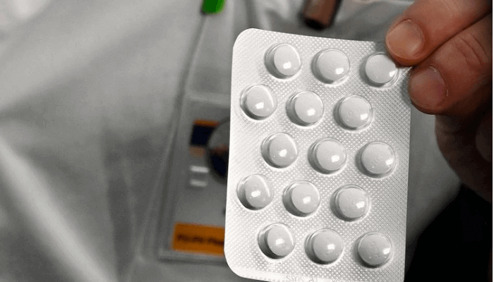 "a sachet of medicine"