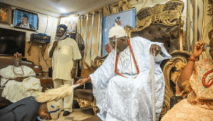 "king on his chair in oyo"