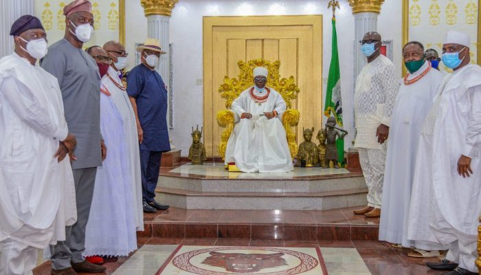 Obaseki leads PDP governors on thank-you visit to Benin monarch